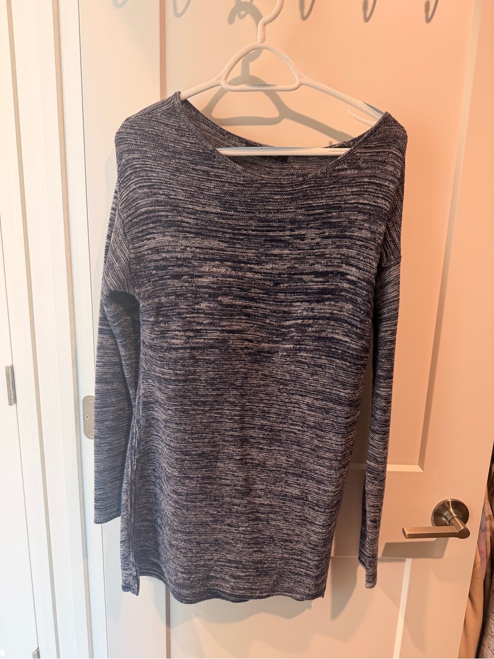 Ellen Tracy Navy and White Marled Knit Top